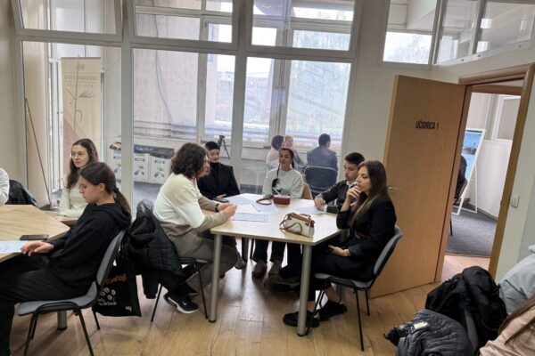 Obrazovanje po meri mladih (22)